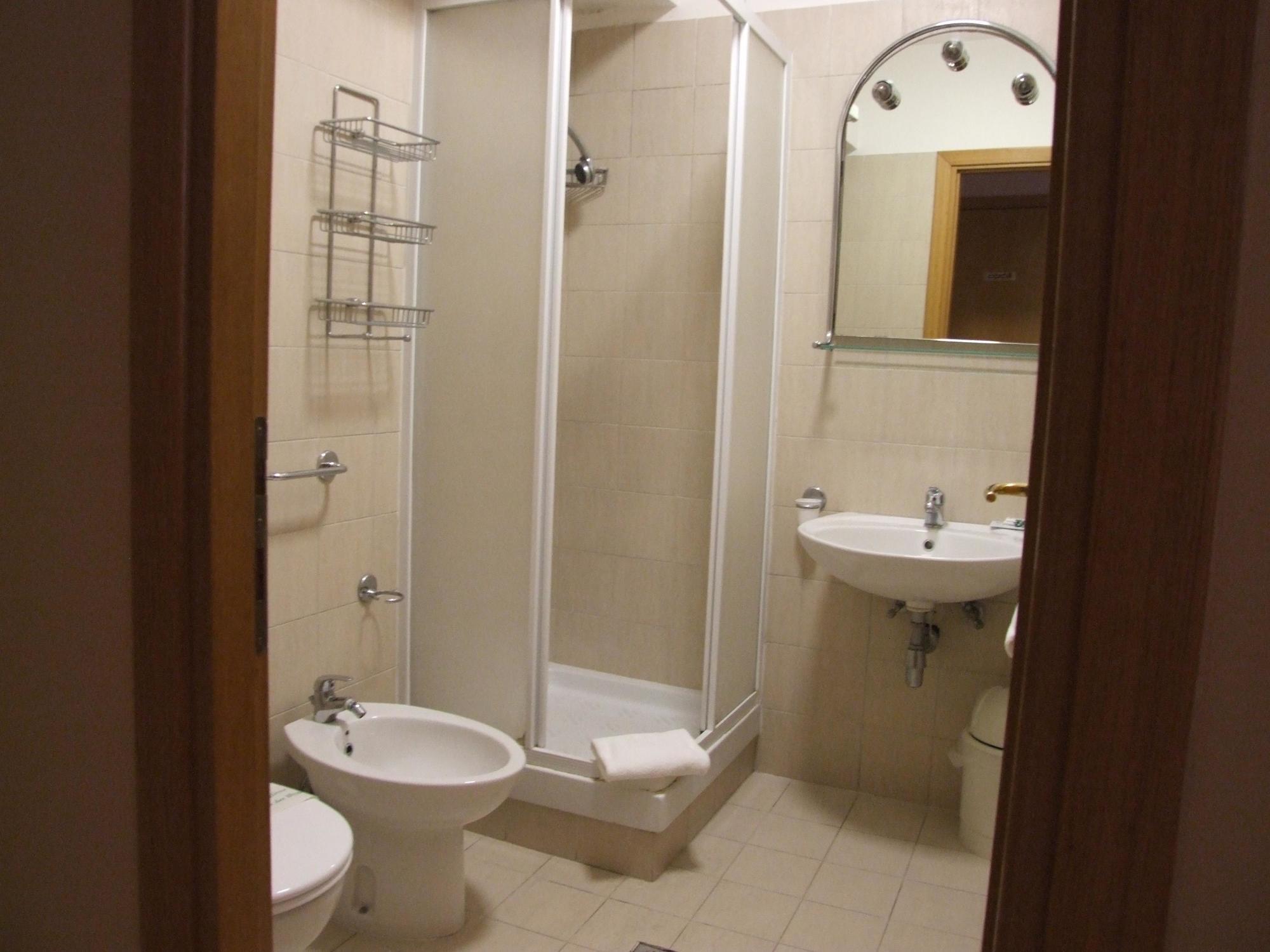 Nazional Rooms Rome Luaran gambar