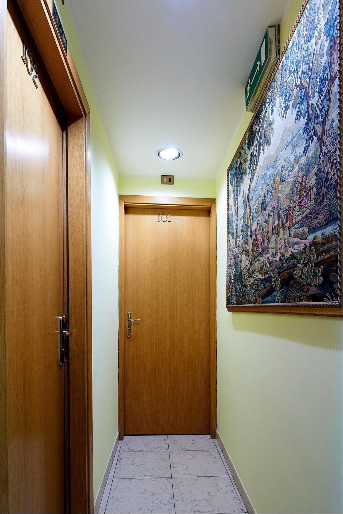 Nazional Rooms Rome Luaran gambar